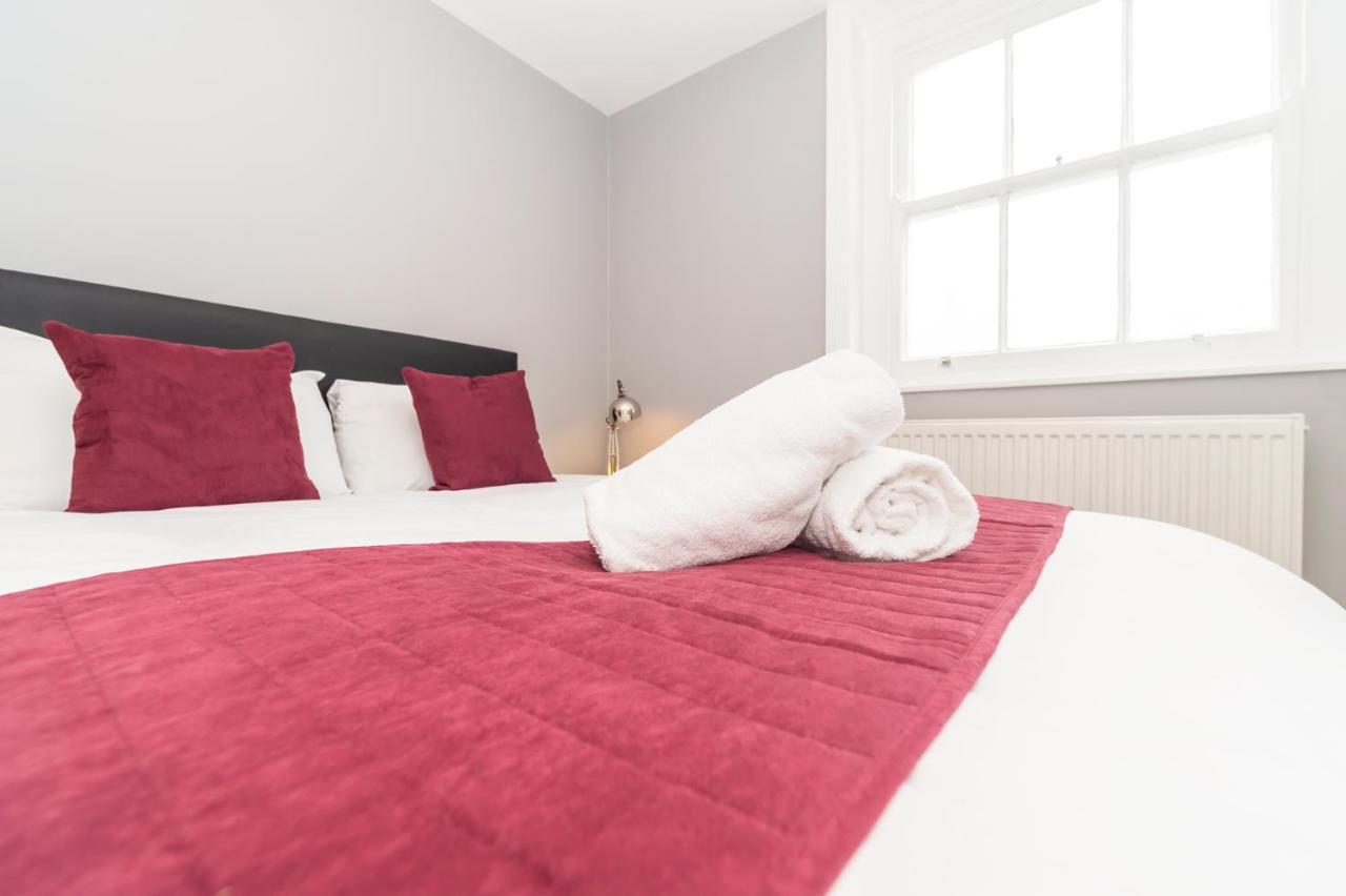 Stunning Hyde Park Apartments 런던 외부 사진