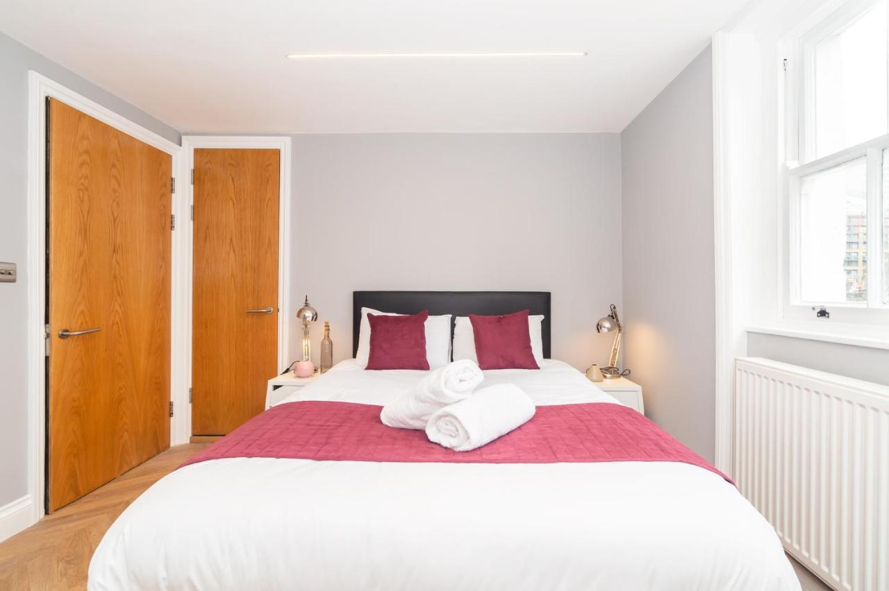 Stunning Hyde Park Apartments 런던 외부 사진